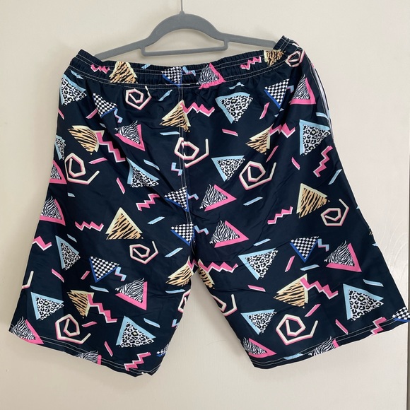 Geometric Swim Trunks Drawstring Sz Large NWT - Picture 2 of 3
